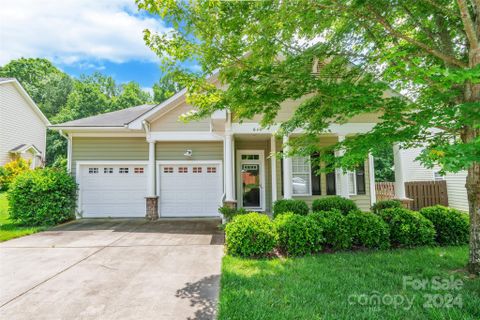 640 Goldflower Drive