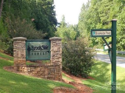 00 Brookside Parkway sold home in Brookside Forest, Lake Lure, NC