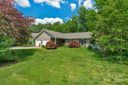 6840 Long Needles Drive sold home in Charlotte, SC