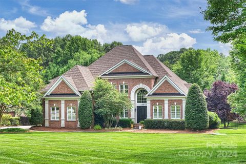 136 Brockton Lane