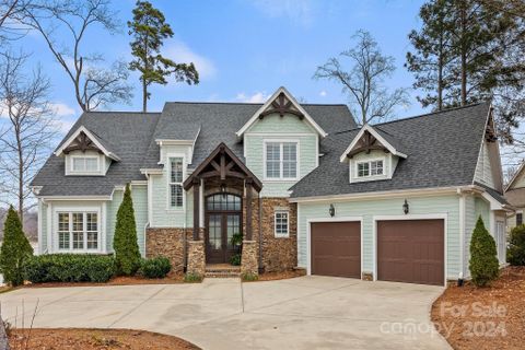 305 Cape August Place