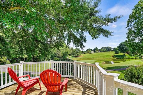 2593 Birdie Lane