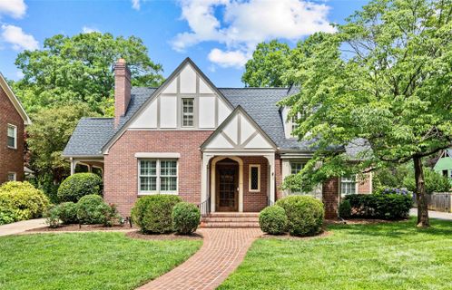 2544 Roswell Avenue