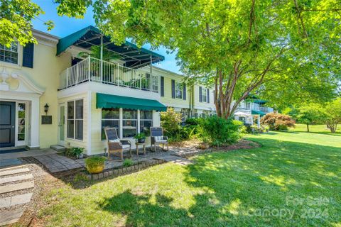 8338 Meadow Lakes Drive