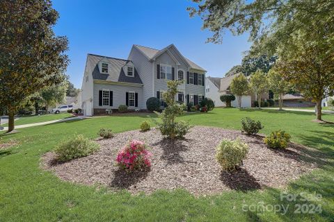 105 Umberly Court sold home in Gabriel Estates, Mooresville, NC