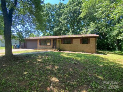 163 E Edison Drive sold home in Iredell Heights, Statesville, NC