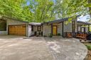 2484 W Lakeshore Drive sold home in Landrum, SC