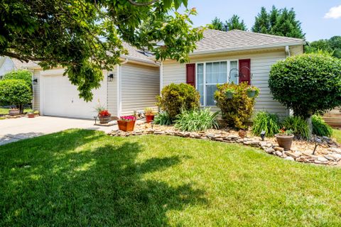 114 Creston Court sold home in Winborne, Mooresville, NC