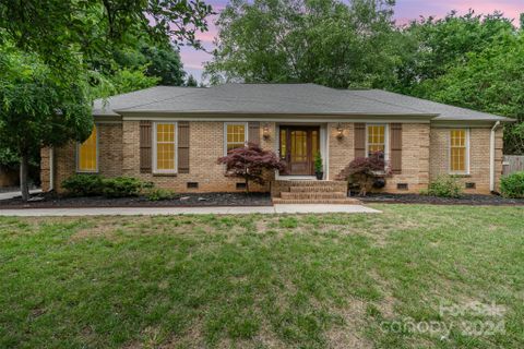 3816 Dunlanwood Circle
