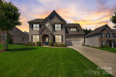 7361 Vanguard Court