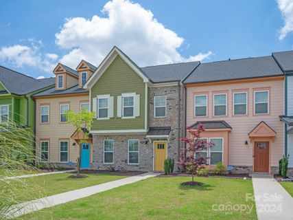 1040 Riverwalk Parkway