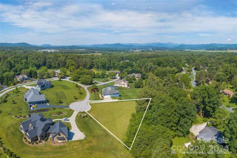 99 Drummond Circle Lot 5 sold home in Skytop Farm, Hendersonville, NC