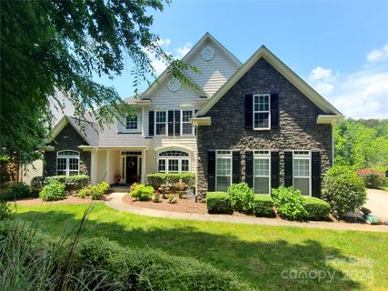 7234 Hazeltine Court