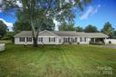 2537 Ivey Wood Lane sold home in Matthews, SC