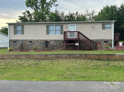 1141 Mcree Heights Circle sold home in McRee Trace, Newton, NC