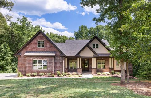 3808 Bounty Court sold home in Providence Woods, Matthews, NC