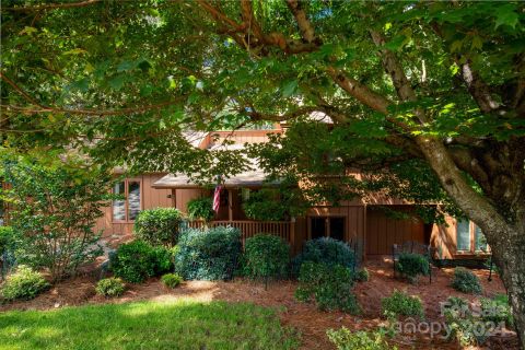 1007 Palmyra Drive