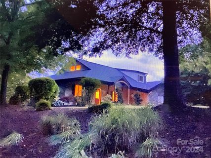 Previously sold for $751,000