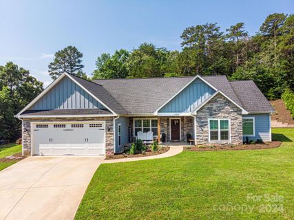 1950 45th Avenue Place sold home in Forest Creek Estates, Hickory, NC