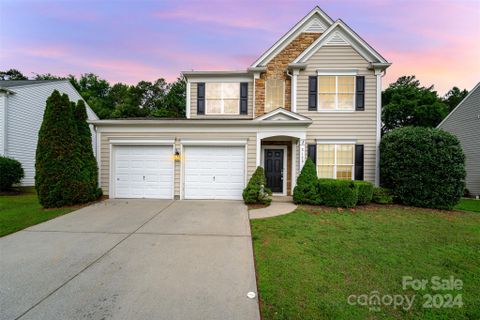 2420 Logan Field Drive sold home in Park Providence, Waxhaw, NC