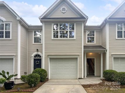 7518 Abigail Glen Drive