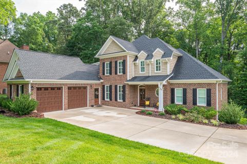 513 Belwood Drive sold home in Belwood, Belmont, NC