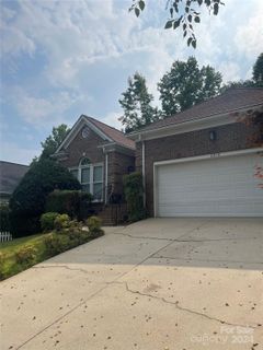 2316 Christensens Court