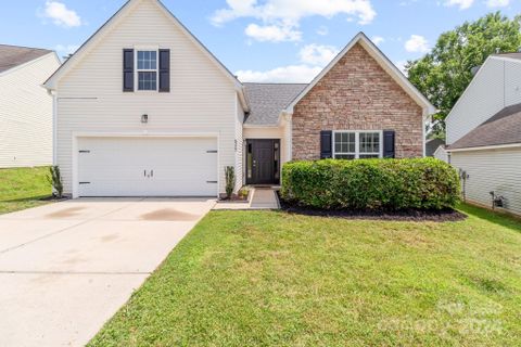 6323 Elliott Drive sold home in Sunset Oaks, Charlotte, NC