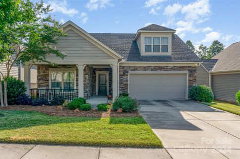 1306 Haywood Park Drive sold home in The Courtyards of Marvin, Waxhaw, NC