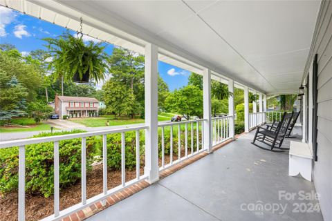 1424 Morrocroft Trail sold home in South Pines, Gastonia, NC