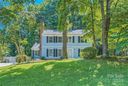 8215 Arrowsmith Lane sold home in Charlotte, SC
