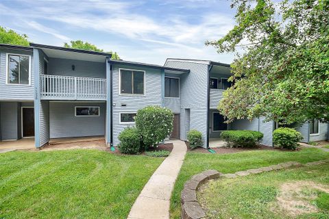 11536 Turn Stone Court sold home in Carmel Chace, Charlotte, NC