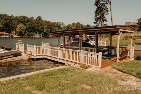 452 Pinehaven Drive sold home in Pinehaven, New London, NC