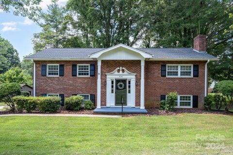 4081 Section House Road sold home in Colonial Heights, Hickory, NC