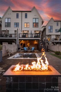 Previously sold for $1,415,000