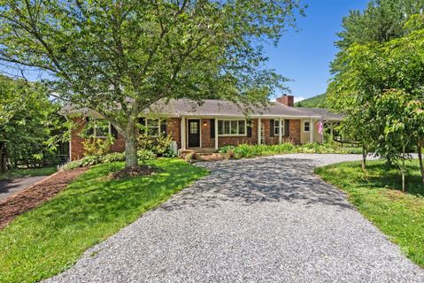 7 Forge Drive sold home in Forge Mountain Acres, Mills River, NC
