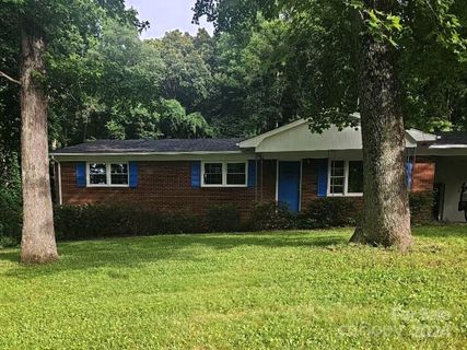 4406 Derrydowne Lane