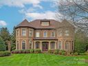 208 Glenmoor Drive sold home in Waxhaw, SC
