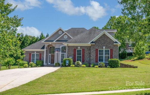 1129 Mayfield Circle sold home in Mayfield Meadows, Conover, NC