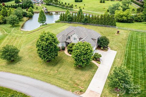 5873 Bakers Point sold home in Howards Reach at Bakers Mountain, Hickory, NC
