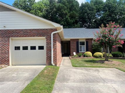 528 Camrose Circle