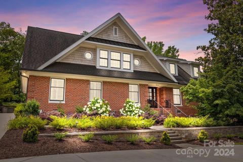 2414 Inverness Road