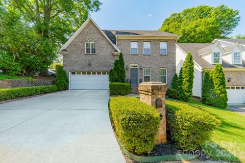 4701 Valley Stream Road