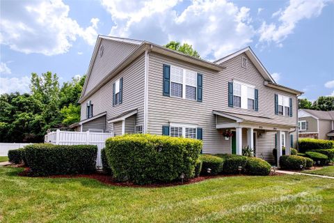 3924 Mohawk Court