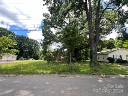 403 E Todd Lane sold home in Todd Park, Charlotte, NC
