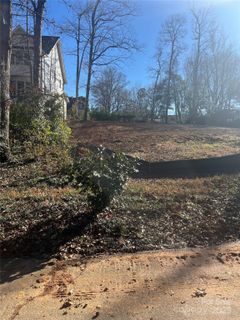 630 Ashworth Road sold home in Ridgewood, Charlotte, NC