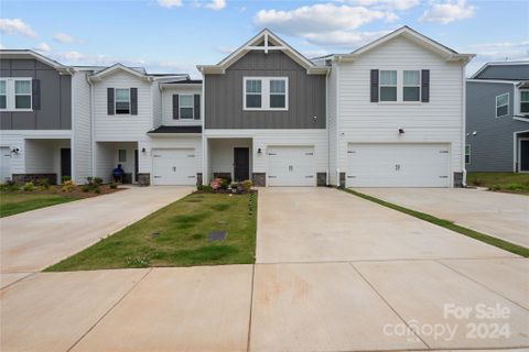 3850 County Down Avenue sold home in Georgetown Crossing, Kannapolis, NC