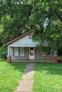 1324 7th Street 17, 18 sold home in The Statesville Redevelopment Commission, Statesville, NC