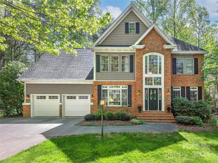 311 Red Fox Circle