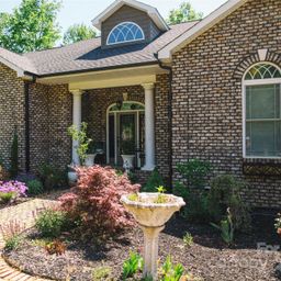 4642 King Crowder Drive